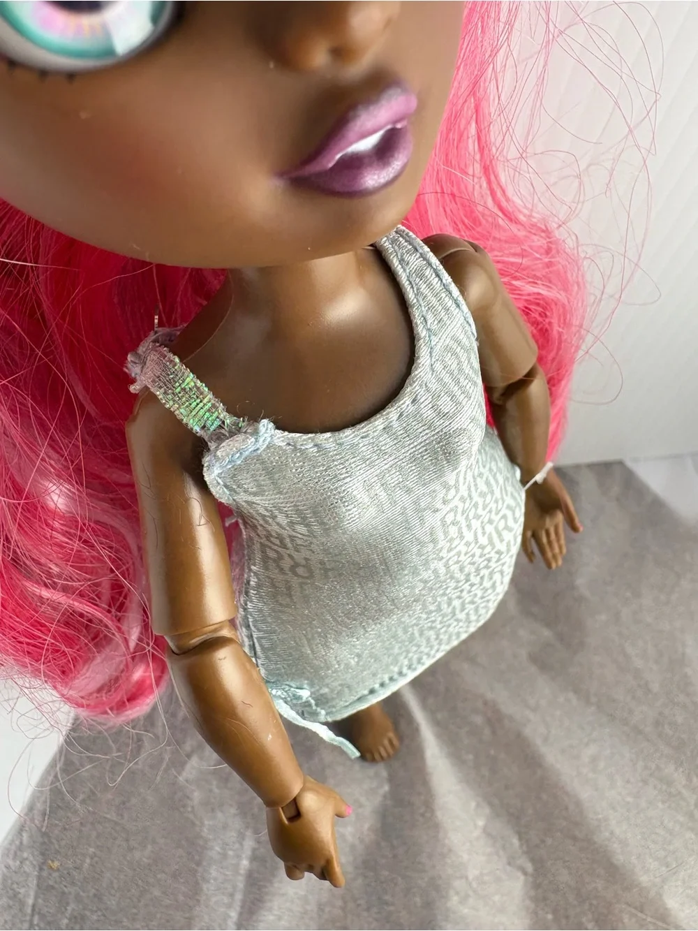 Rainbow High Doll Pink Hair / Silver Dress MGA 2020